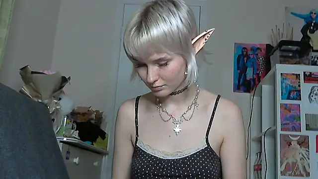 Snapshot of Paradoxy_ chatting on November 30, 8:46 pm Paradoxy online show from November 30, 8:46 pm