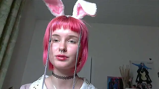 Snapshot of Paradoxy_ chatting on February 6, 8:56 pm Paradoxy online show from February 6, 8:56 pm