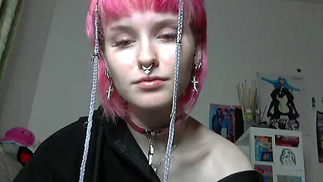 Snapshot of Paradoxy_ chatting on February 21, 9:27 pm Paradoxy online show from February 21, 9:27 pm