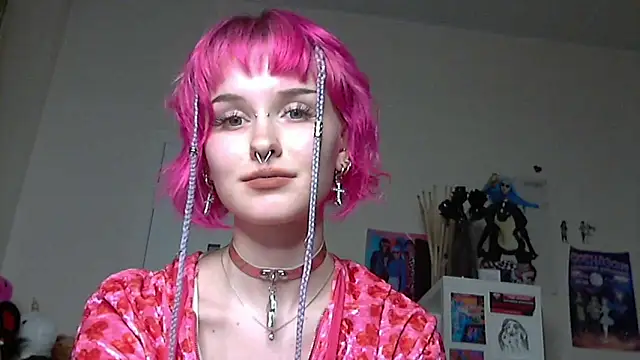 Snapshot of Paradoxy_ chatting on March 10, 8:25 pm Paradoxy online show from March 10, 8:25 pm