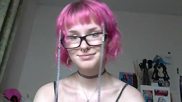 Snapshot of Paradoxy_ chatting on March 20, 9:19 pm Paradoxy online show from March 20, 9:19 pm