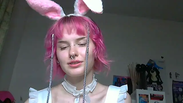 Snapshot of Paradoxy_ chatting on March 30, 8:10 pm Paradoxy online show from March 30, 8:10 pm