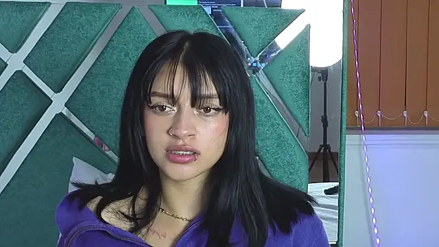 lissastone online show from November 5, 3:17 am