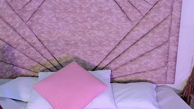 EmmaBlossom online show from January 14, 12:44 pm