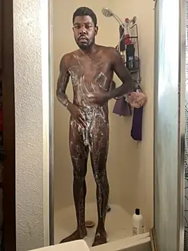 Snapshot of blaccp4k chatting on October 27, 4:00 pm blaccp4k online show from October 27, 4:00 pm