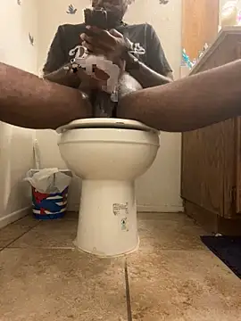 Snapshot of blaccp4k chatting on November 22, 5:28 am blaccp4k online show from November 22, 5:28 am