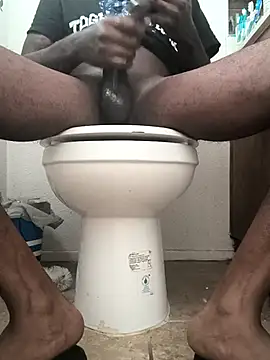 Snapshot of blaccp4k chatting on December 3, 4:27 pm blaccp4k online show from December 3, 4:27 pm