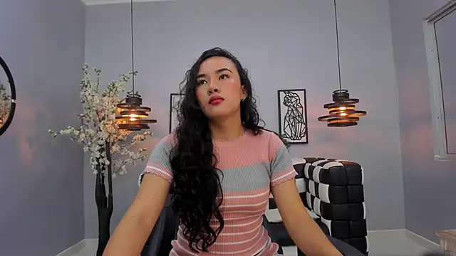 Kira Naughty online show from October 1, 11:38 am