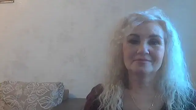 LadySexyBlond online show from April 13, 7:58 am