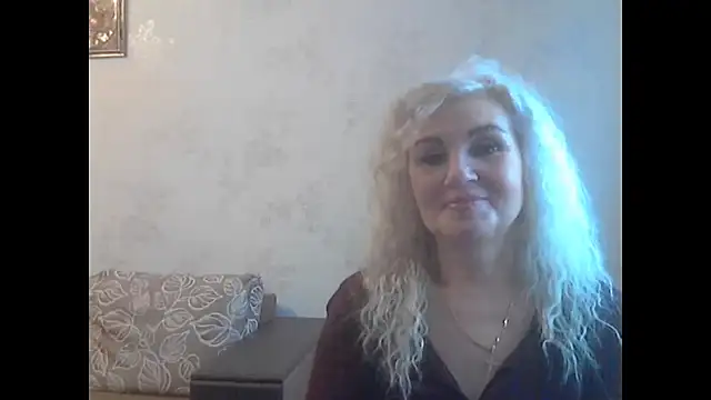 LadySexyBlond online show from May 18, 3:13 am
