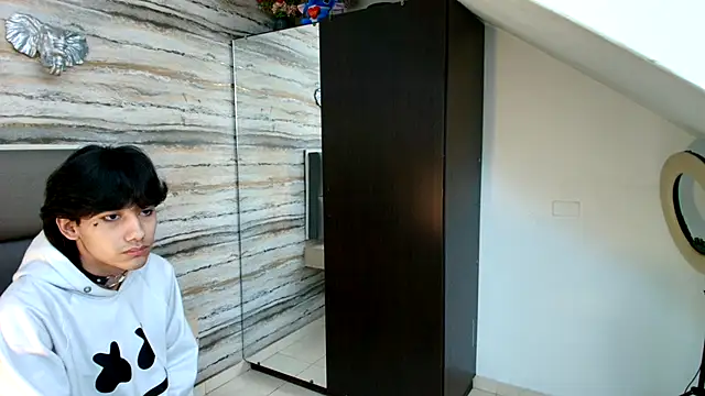 Lovers 21 online show from November 25, 1:38 am