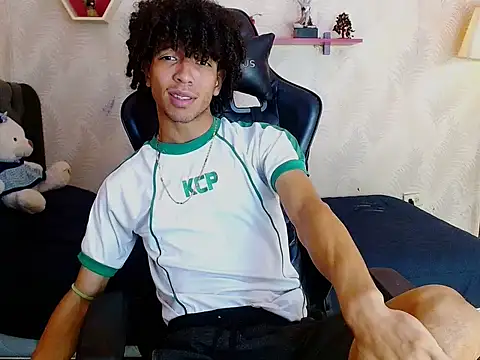 Snapshot of xion_ez chatting on October 11, 8:18 pm xion ez online show from October 11, 8:18 pm