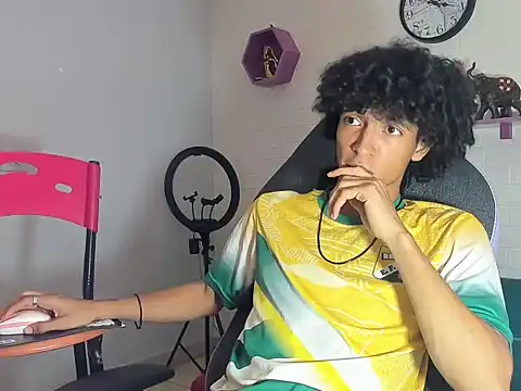 Snapshot of xion_ez chatting on October 24, 6:59 pm xion ez online show from October 24, 6:59 pm