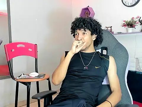 Snapshot of xion_ez chatting on November 3, 7:37 pm xion ez online show from November 3, 7:37 pm