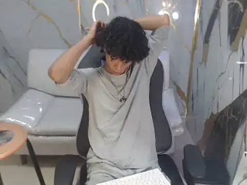 Snapshot of xion_ez chatting on November 8, 7:45 pm xion ez online show from November 8, 7:45 pm