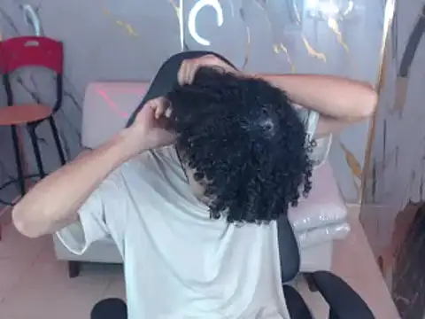 Snapshot of xion_ez chatting on November 11, 8:20 pm xion ez online show from November 11, 8:20 pm