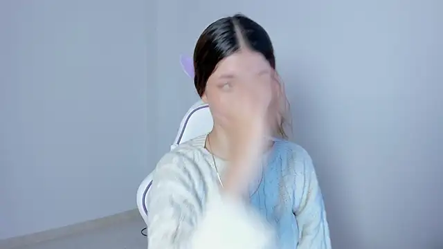 meridacute  online show from December 19, 11:12 pm