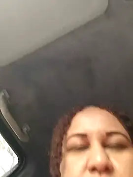 Snapshot of MEYBELLATINA chatting on October 17, 10:12 pm MEYBELLATINA online show from October 17, 10:12 pm