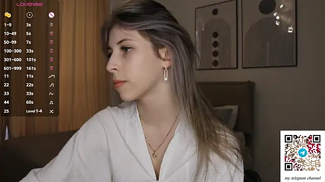 Snapshot of magnificent_Destiny chatting on February 7, 11:14 am magnificent Destiny online show from February 7, 11:14 am