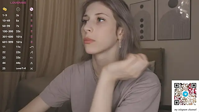 Snapshot of magnificent_Destiny chatting on February 18, 6:26 pm magnificent Destiny online show from February 18, 6:26 pm