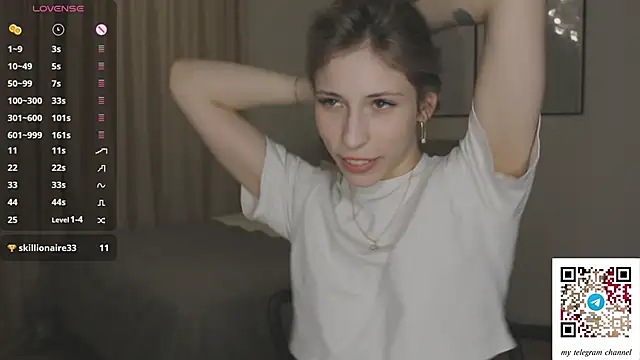 Snapshot of magnificent_Destiny chatting on February 19, 9:11 pm magnificent Destiny online show from February 19, 9:11 pm