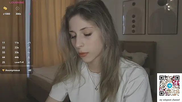 Snapshot of magnificent_Destiny chatting on February 23, 12:24 pm magnificent Destiny online show from February 23, 12:24 pm