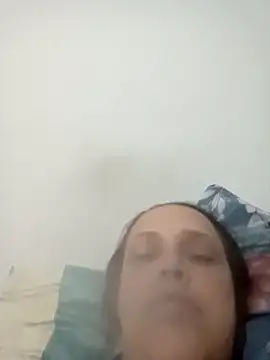 Crisribeiro online show from December 17, 2:45 pm