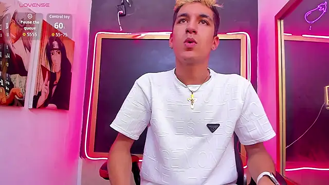 Stiben boy online show from October 13, 7:58 pm