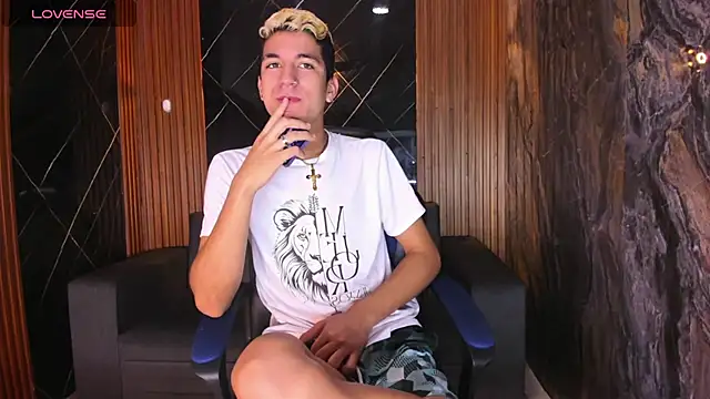 Stiben boy online show from October 15, 3:06 am