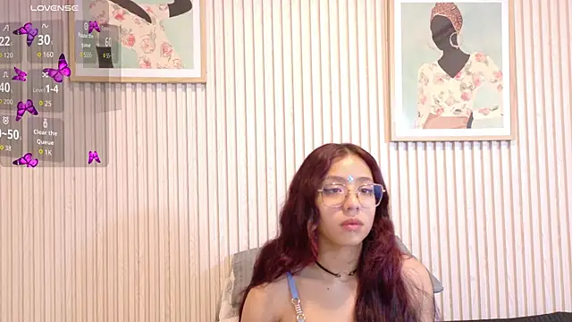 Abrilmirren online show from February 4, 11:05 am