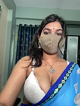 Snapshot of Lisa_afreen chatting on June 22, 11:18 am Lisa afreen online show from June 22, 11:18 am