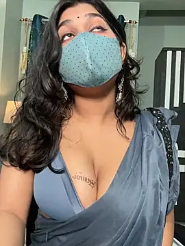 Snapshot of Lisa_afreen chatting on July 8, 1:59 pm Lisa afreen online show from July 8, 1:59 pm