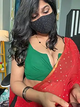 Snapshot of Lisa_afreen chatting on July 25, 7:33 pm Lisa afreen online show from July 25, 7:33 pm