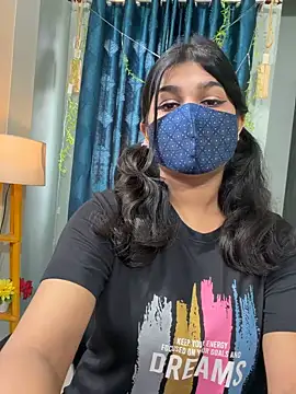Snapshot of Lisa_afreen chatting on August 3, 9:15 am Lisa afreen online show from August 3, 9:15 am