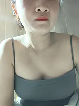 Snapshot of Paul-paul11 chatting on October 24, 2:13 pm Paul-paul11 online show from October 24, 2:13 pm