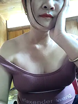 Snapshot of Paul-paul11 chatting on October 25, 3:47 am Paul-paul11 online show from October 25, 3:47 am