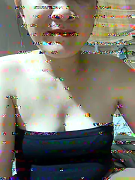 Snapshot of Paul-paul11 chatting on October 29, 11:23 am Paul-paul11 online show from October 29, 11:23 am