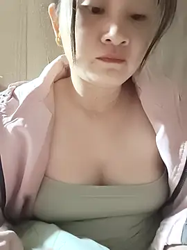 Snapshot of Paul-paul11 chatting on November 16, 10:26 pm Paul-paul11 online show from November 16, 10:26 pm