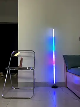 POS001 online show from October 15, 9:26 pm