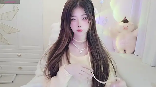 Snapshot of Coco-Di chatting on December 15, 2:38 am Coco-Di online show from December 15, 2:38 am