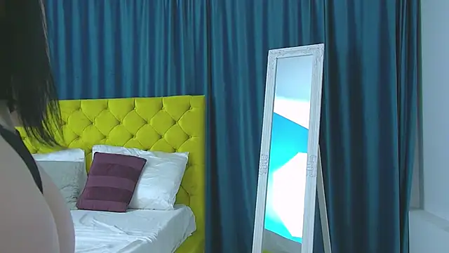 RubyHills online show from November 12, 5:08 am