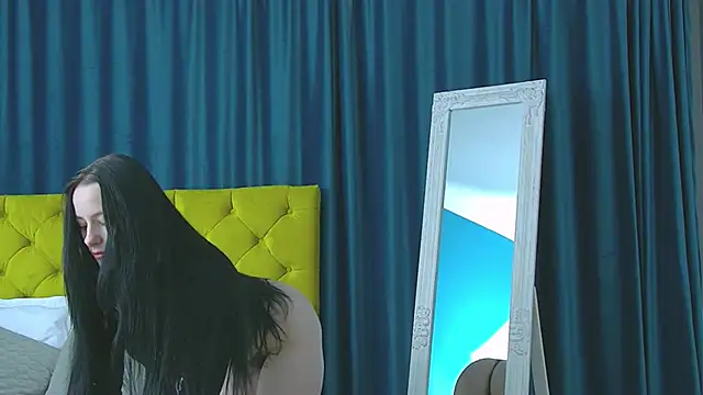 RubyHills online show from December 20, 5:14 am