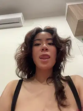 blueburrypie online show from April 14, 4:46 pm