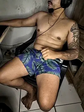 gtzmoreno online show from February 4, 5:35 am