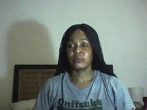 Snapshot of Blacksashaxx chatting on September 25, 8:56 pm Blacksashaxx online show from September 25, 8:56 pm