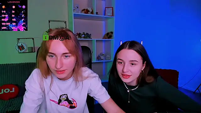 leslie bird online show from October 15, 11:43 am