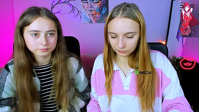 Snapshot of rebecca_smile chatting on October 10, 12:59 pm rebecca smile online show from October 10, 12:59 pm