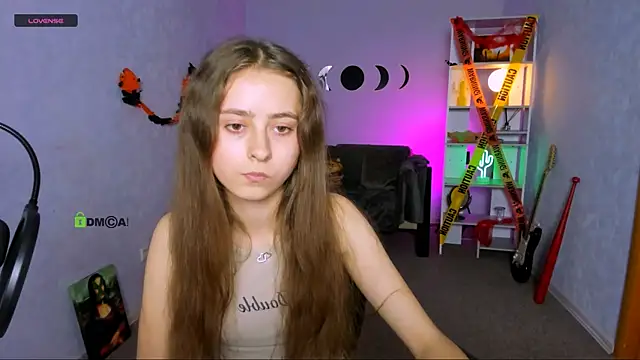 Snapshot of rebecca_smile chatting on October 27, 1:26 pm rebecca smile online show from October 27, 1:26 pm