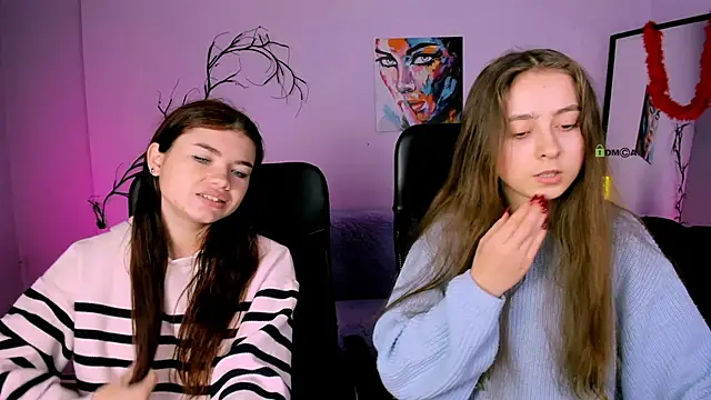 Snapshot of rebecca_smile chatting on November 16, 1:17 pm rebecca smile online show from November 16, 1:17 pm