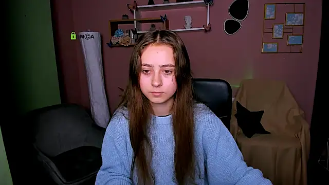 Snapshot of rebecca_smile chatting on November 19, 6:57 am rebecca smile online show from November 19, 6:57 am